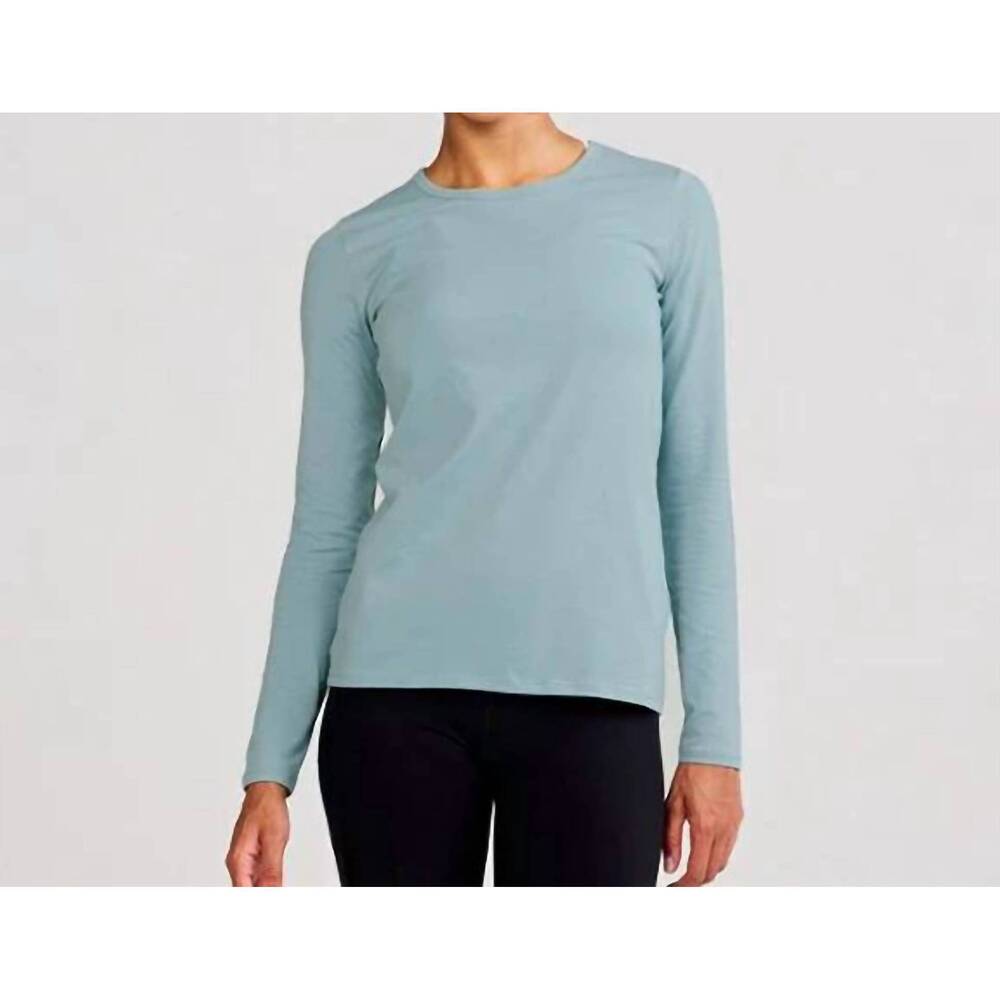 NEW TASC nola long sleeve tee in lake blue
